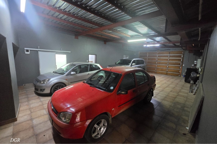 4 Bedroom Property for Sale in Hadison Park Northern Cape